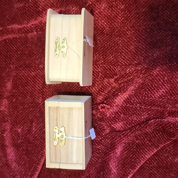 Heart semi-colon trinket boxes - Picture 2 of 11